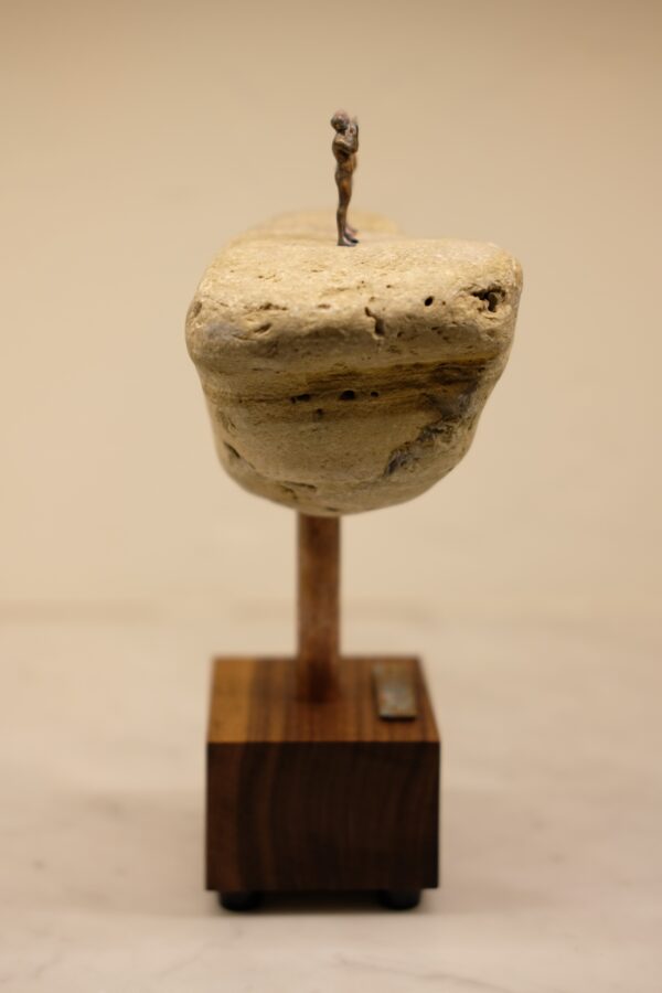 Love Hate 003 - Image 4